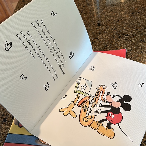 3 beautiful Mickey Mouse picture books from the vintage collection - Picture 10 of 12